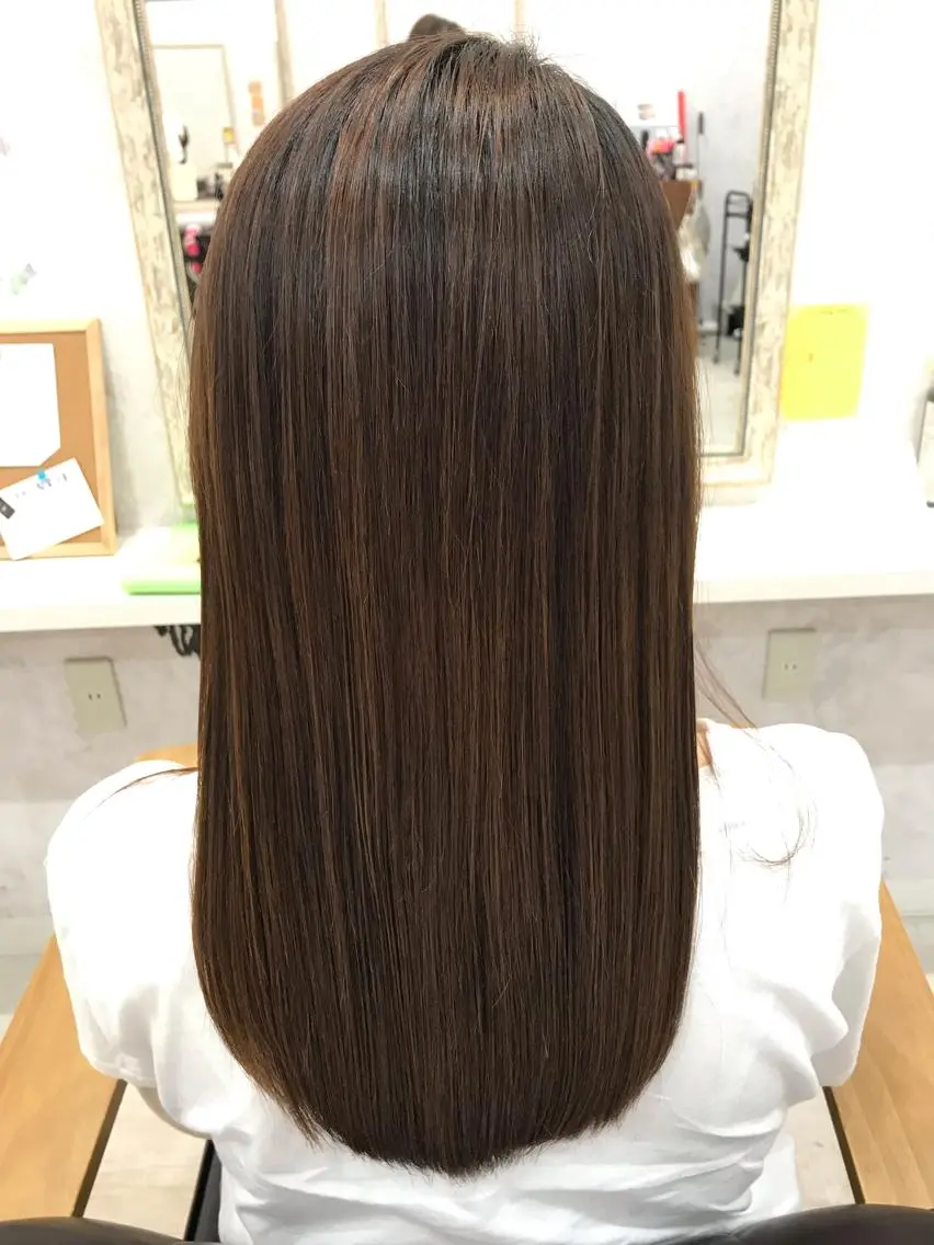 セミロング 野澤 朱里のヘアスタイル