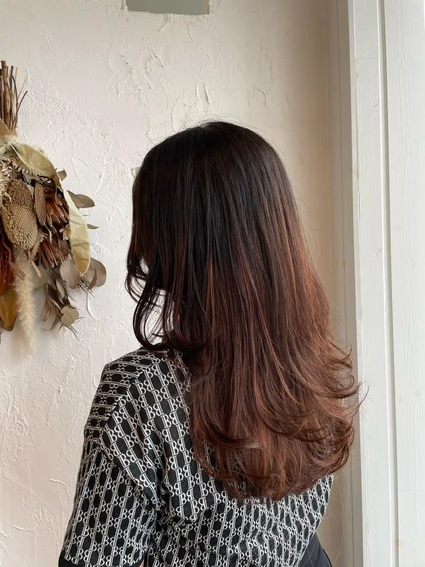 カラー ハイライトカラー ヘアカラー 🌸小掛🌸 豊橋外国人風カラーのヘアスタイル