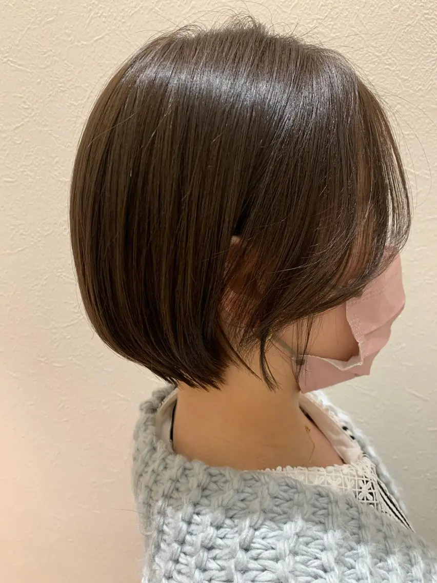 ショート カラー 丸みショート アッシュ 透明感カラー ショートヘア hubhair レイヤー/透明感のヘアスタイル
