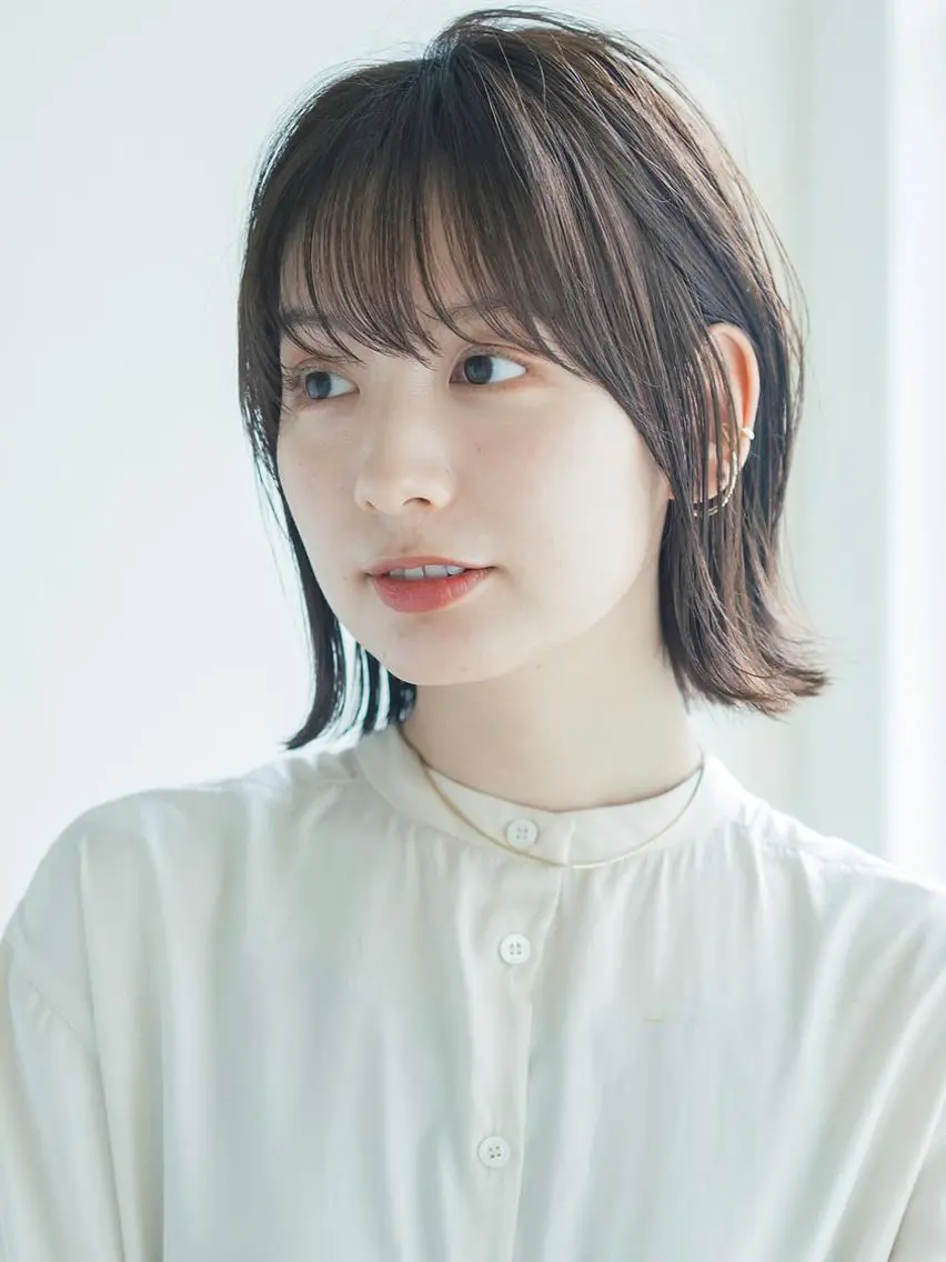 ショート カラー アッシュ アッシュブラウン ブラウンカラー ボブ 外ハネヘア ハイライト/ショート /ボブ/RYOHEIのヘアスタイル