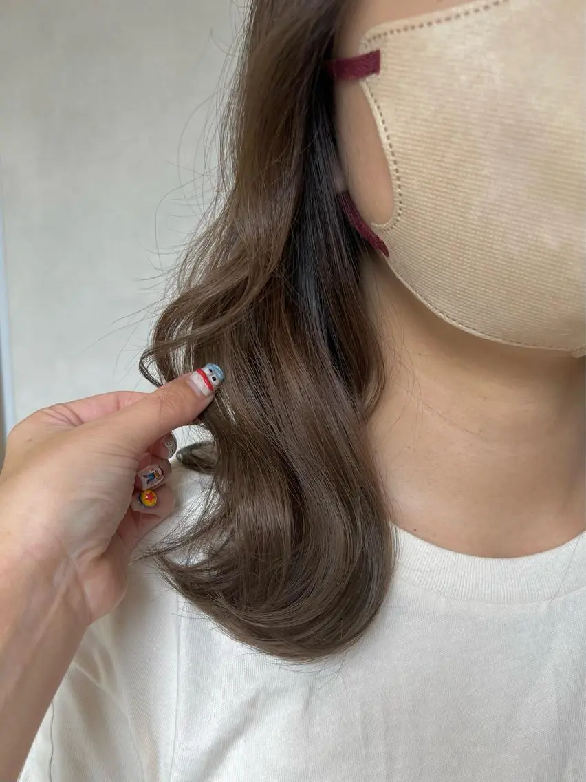 セミロング カラー カット ヘアカラー トリートメント IVY villa Suzu.のヘアスタイル
