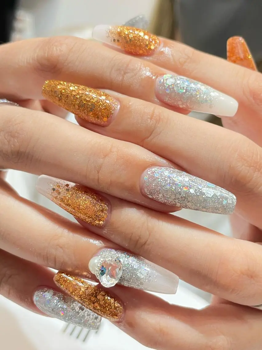 ネイル スカルプネイル salon de Tiaraのネイルデザイン