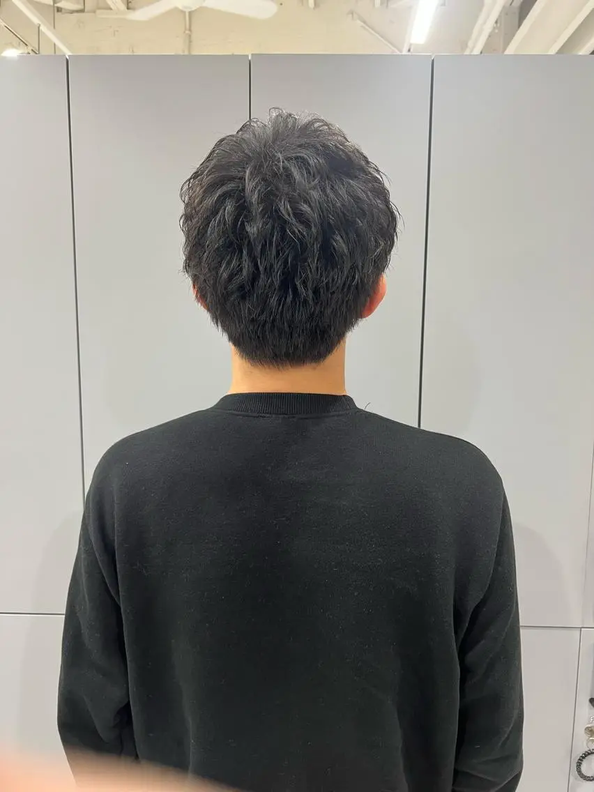 ショート メンズ メンズパーマ ショートヘア 村山 豪歩のヘアスタイル