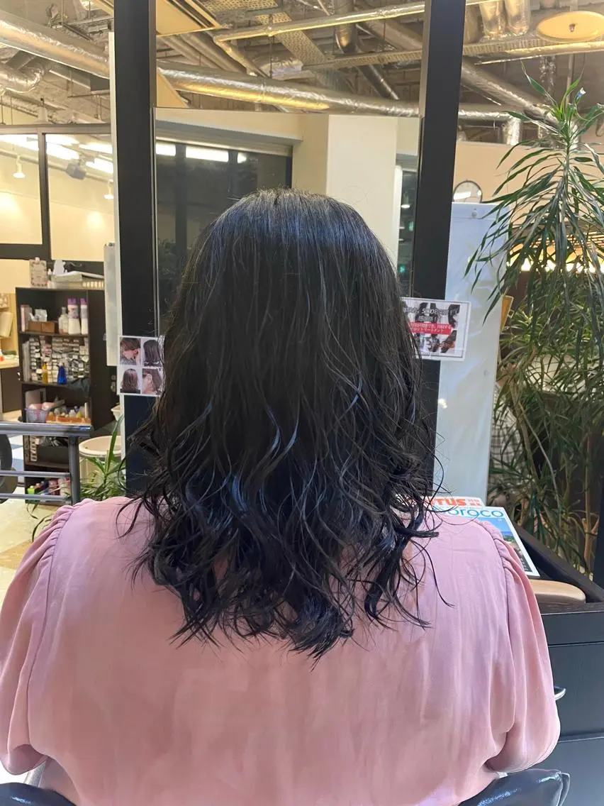 ロング ロング カット 吉田 未来のヘアスタイル
