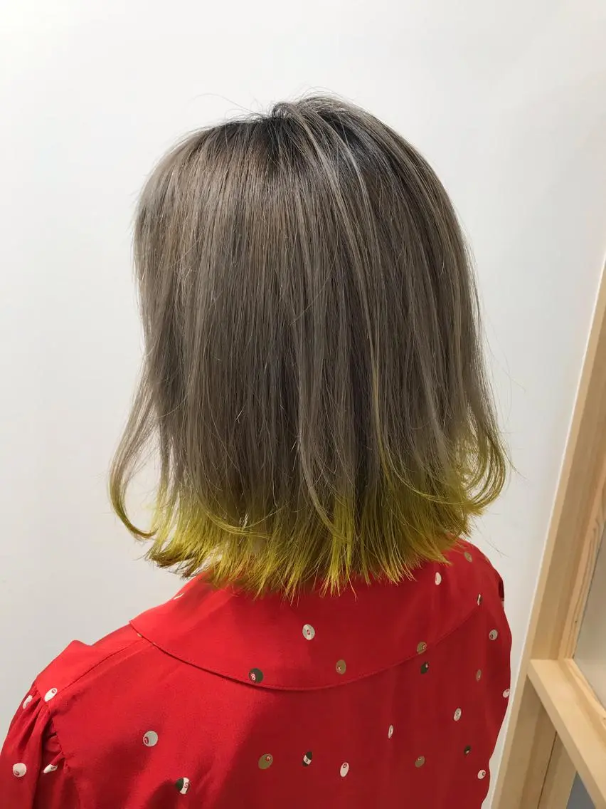 ミディアム カラー ere hair salonのヘアスタイル