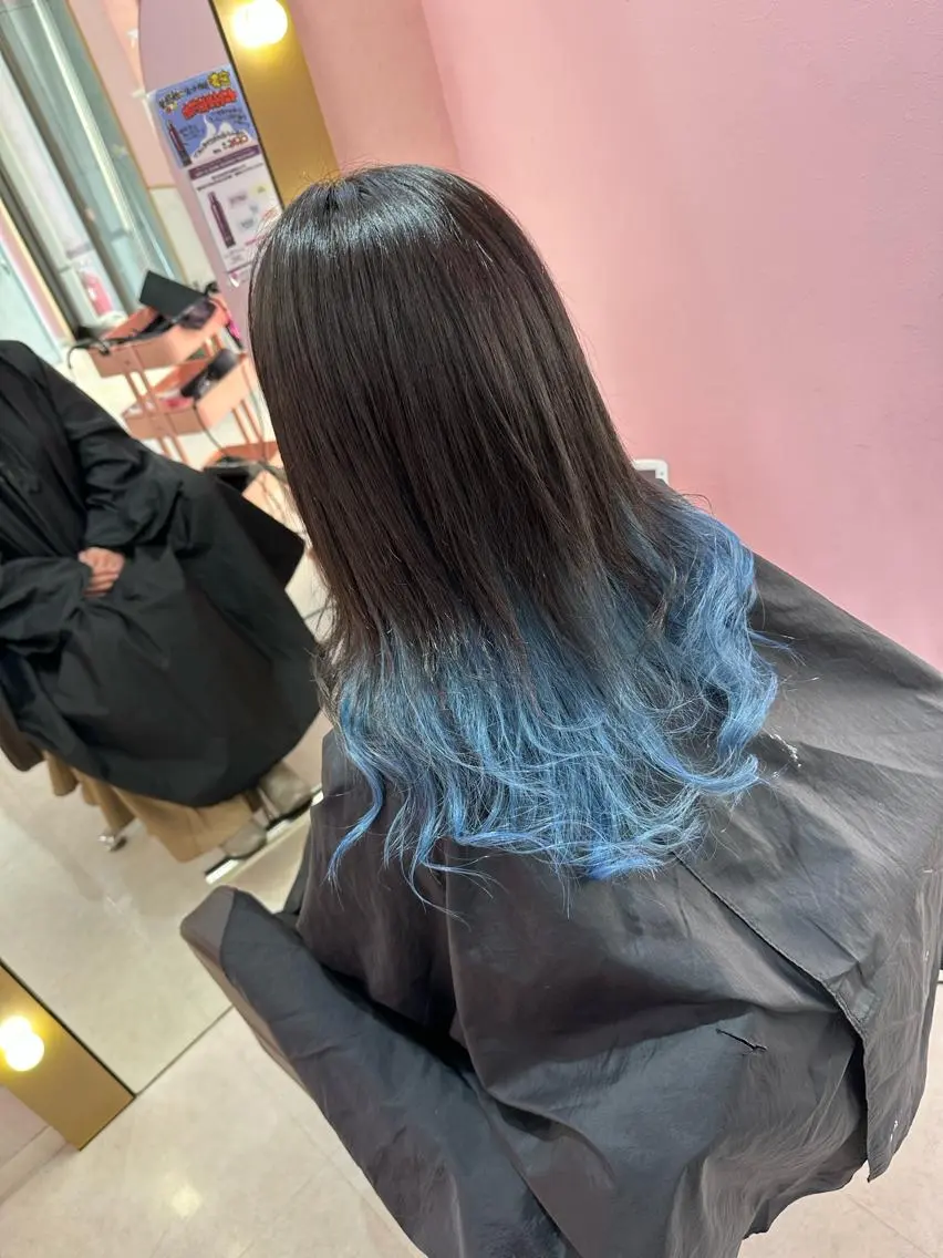 ロング カラー ✨デザイン/ブリーチ MANATOのヘアスタイル