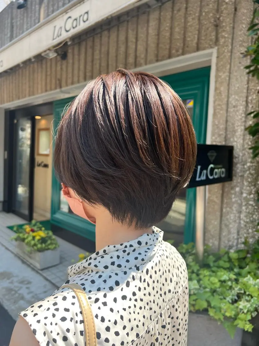 ショート カラー ヘアカラー トリートメント ヘッドスパ ヘアセット 艶くすみカラー /縮毛/川添桃花のヘアスタイル