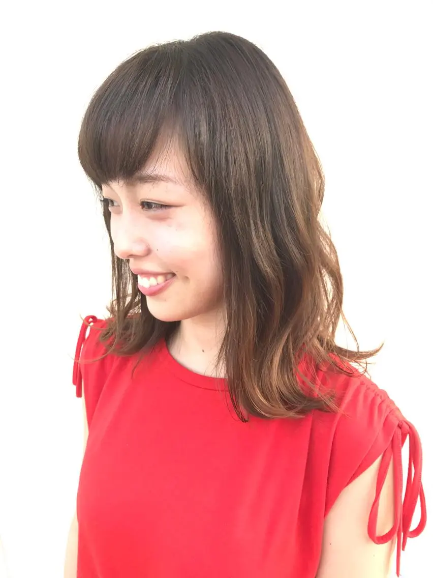 ミディアム カラー カット ヘアカラー 湯浅 了一のヘアスタイル