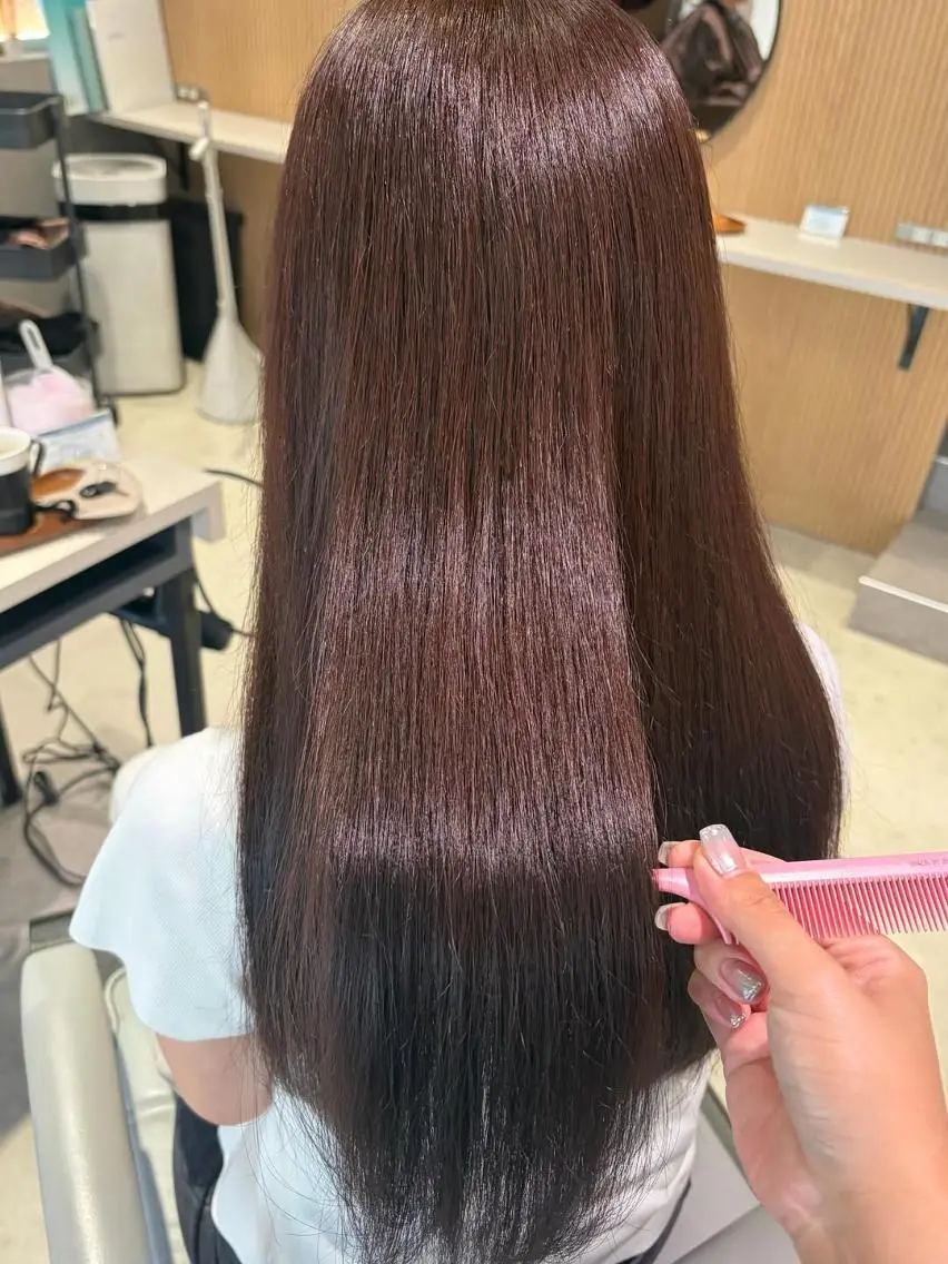 ロング カラー ブラウンカラー 透明感カラー 髪質改善 トリートメント しげ ゆりか/透明感 カラー/顔周りカットのヘアスタイル