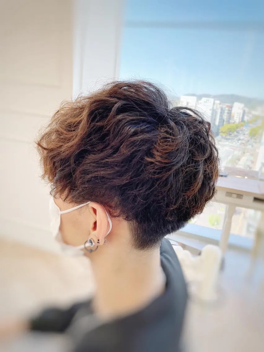 メンズ カット パーマ トリートメント 透明感カラー/ブリー チ✨駒場　笙のヘアスタイル