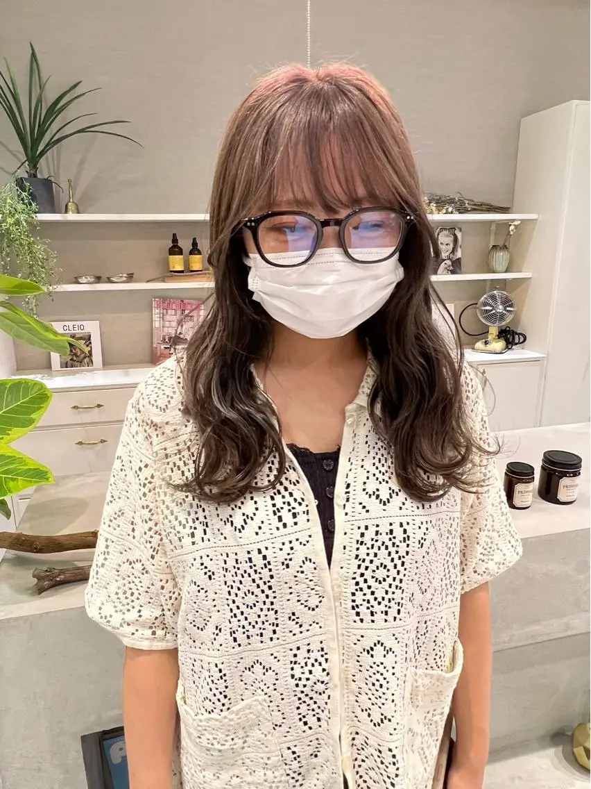 ロング ミストバング 韓国風カラー ボブ ハイライト 髪質改善 タナカ レイのヘアスタイル