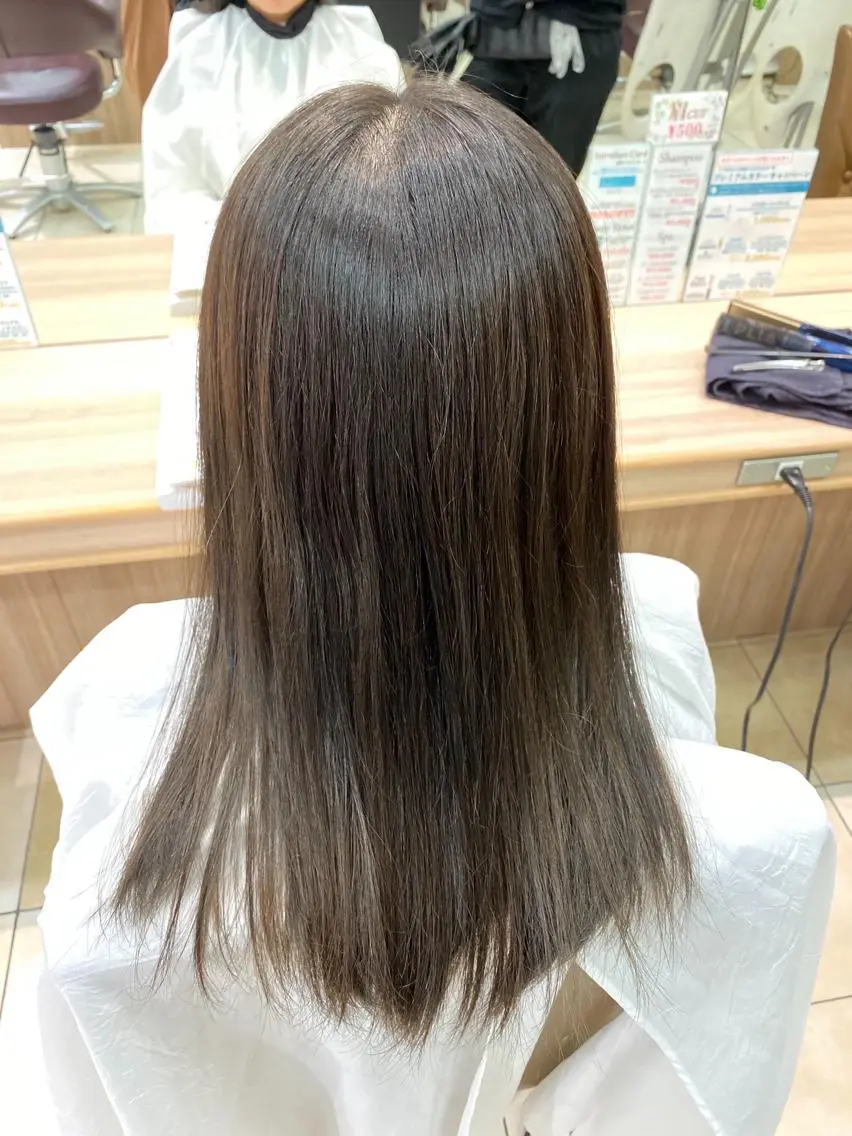 カラー ハイトーン&透明感 カラー☘️片山優陽のヘアスタイル
