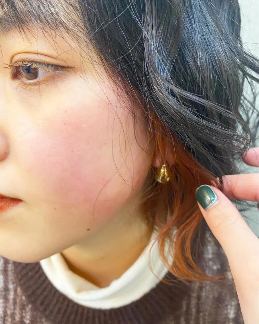 ショート カラー ヘアアレンジ アッシュ ベージュカラー ブリーチ オレンジ オレンジベージュ 志賀 あずみのヘアスタイル