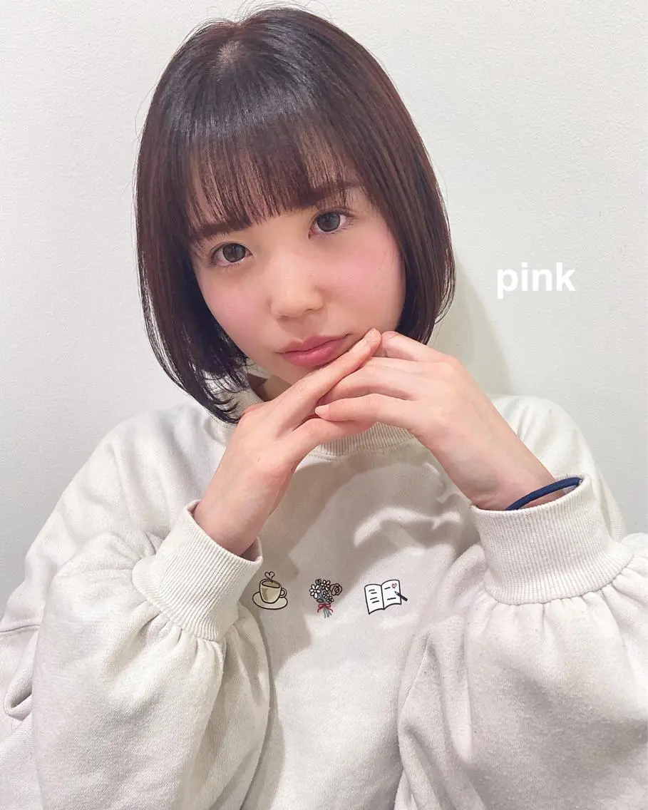 ショート カラー merc.🌿💚 八幡真衣のヘアスタイル