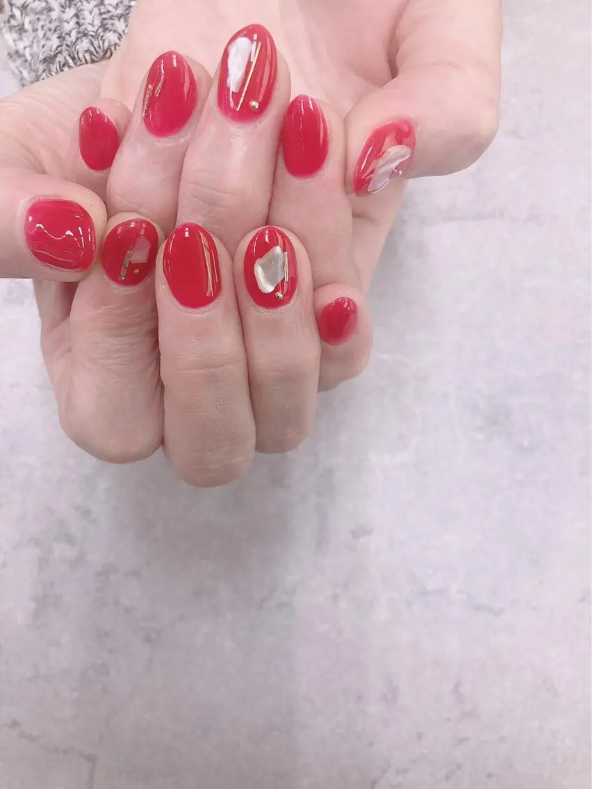 ネイル ワンカラーネイル 赤色 FASTNAIL PLUS 新宿店のネイルデザイン
