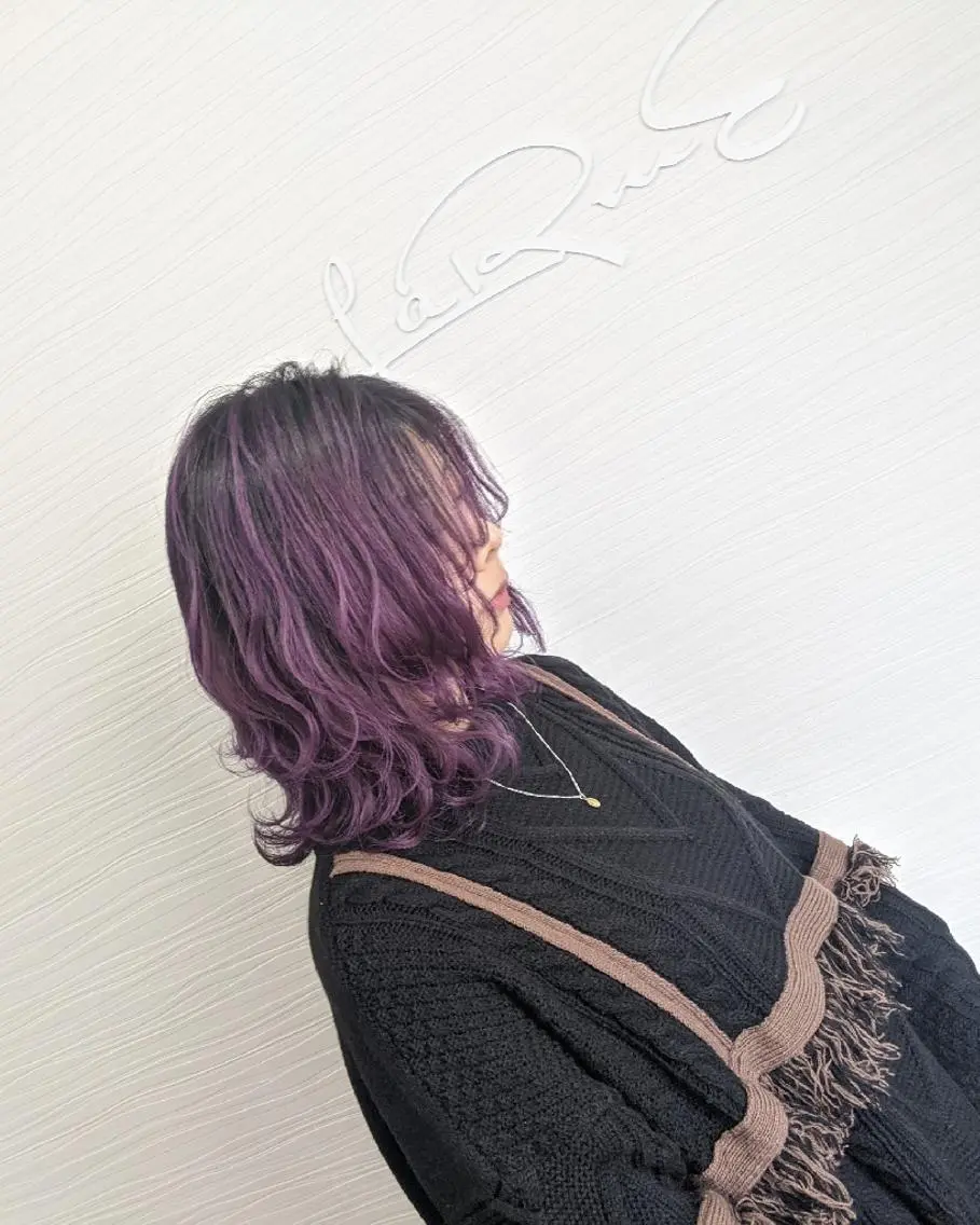 ミディアム カラー ラベンダーカラー LaRmE 代表　HoHaRa.のヘアスタイル