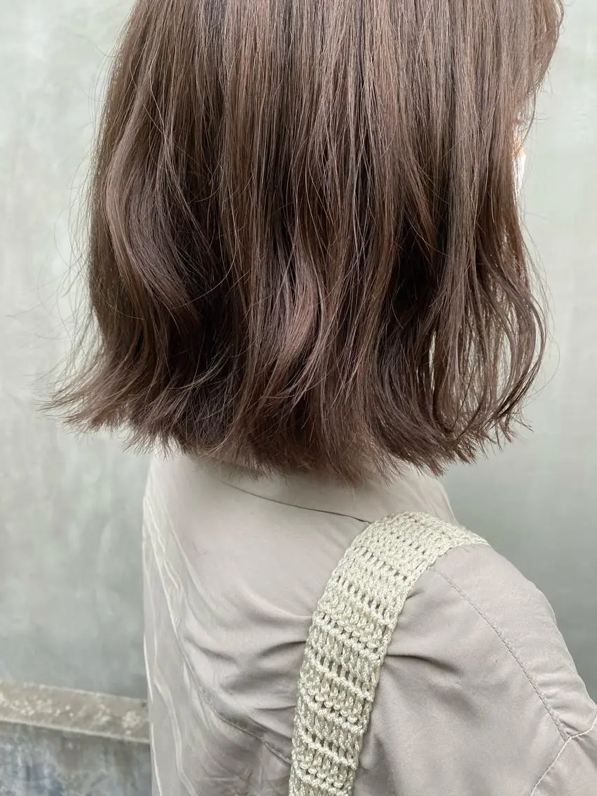 ミディアム カラー パーマ ヘアアレンジ メンズ キッズ ネイル マツエク・マツパ ベージュカラー 透明感カラー ラベンダーカラー ラベンダーベージュ インナーカラー/ KANAのヘアスタイル