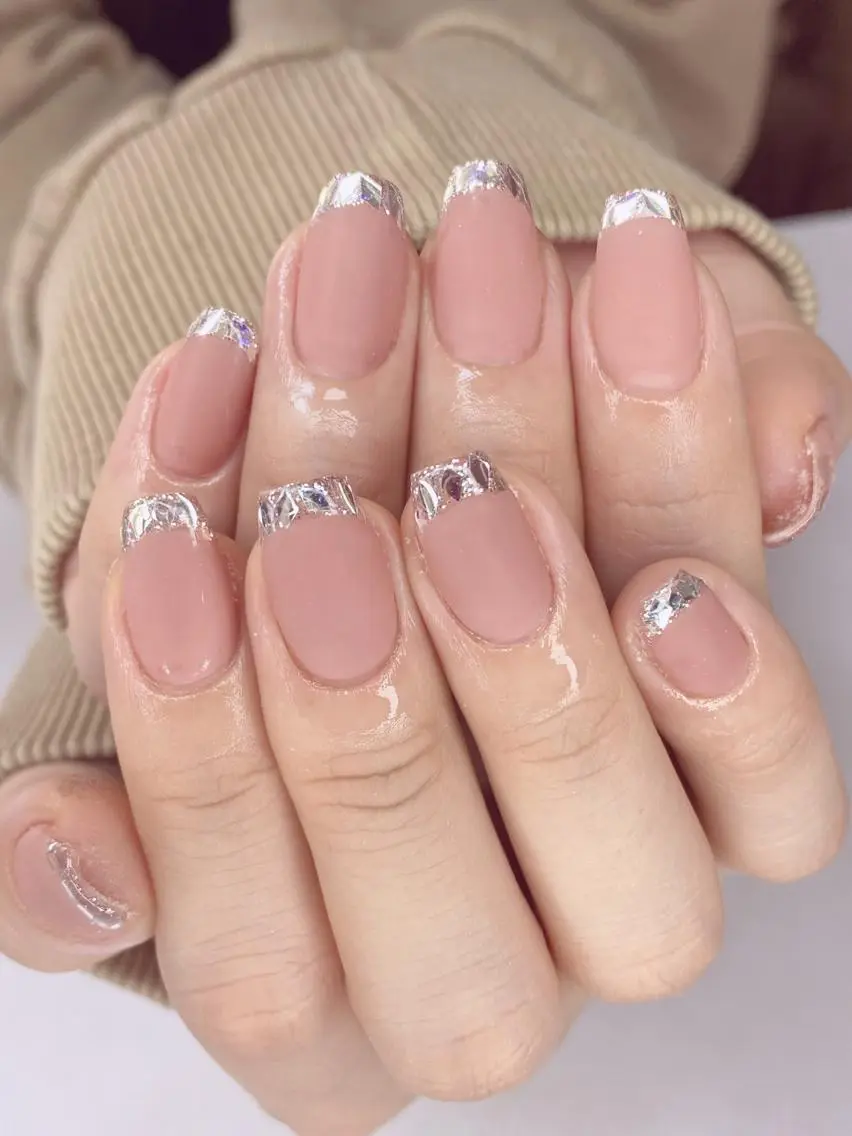 ネイル アニマル柄 アートネイル フレンチネイル ガラスフレンチ キラキラネイル Ｎail Ｓalon ertiのネイルデザイン