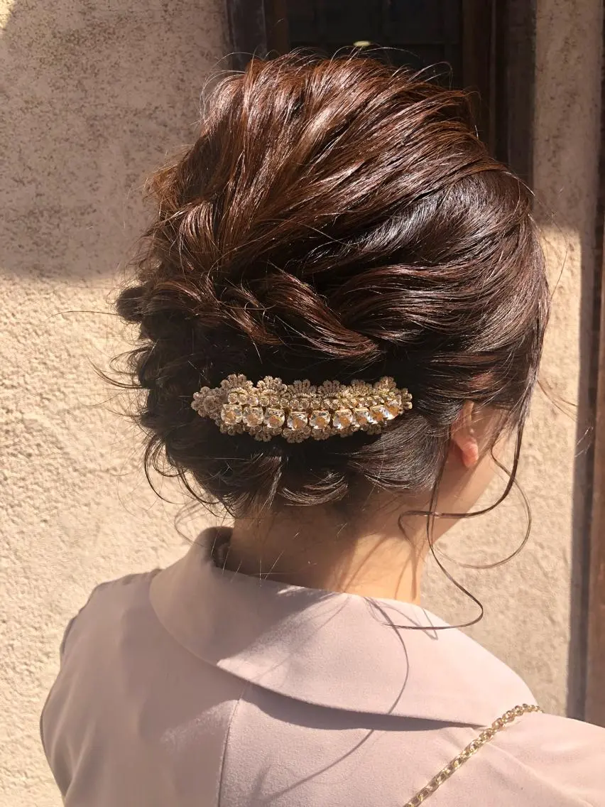 セミロング ヘアアレンジ 國次 夕貴のヘアスタイル