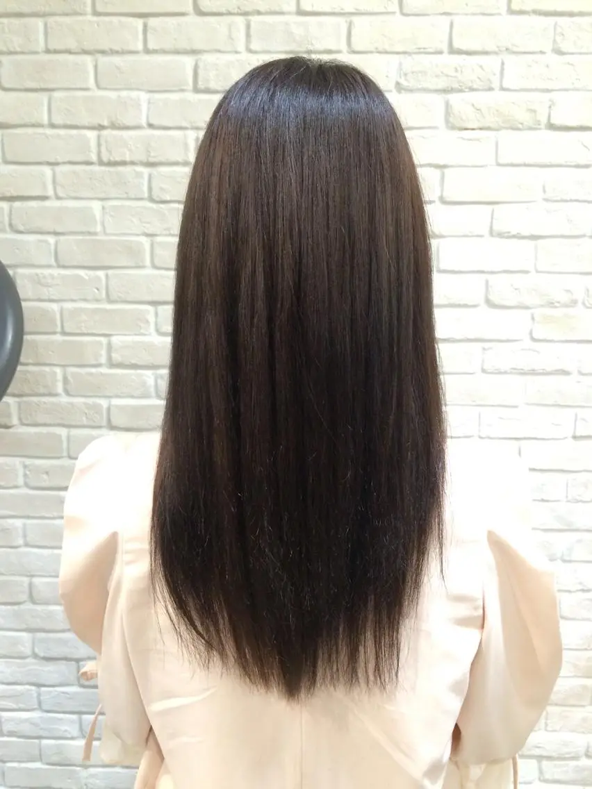 カラー moanin モーニンのヘアスタイル