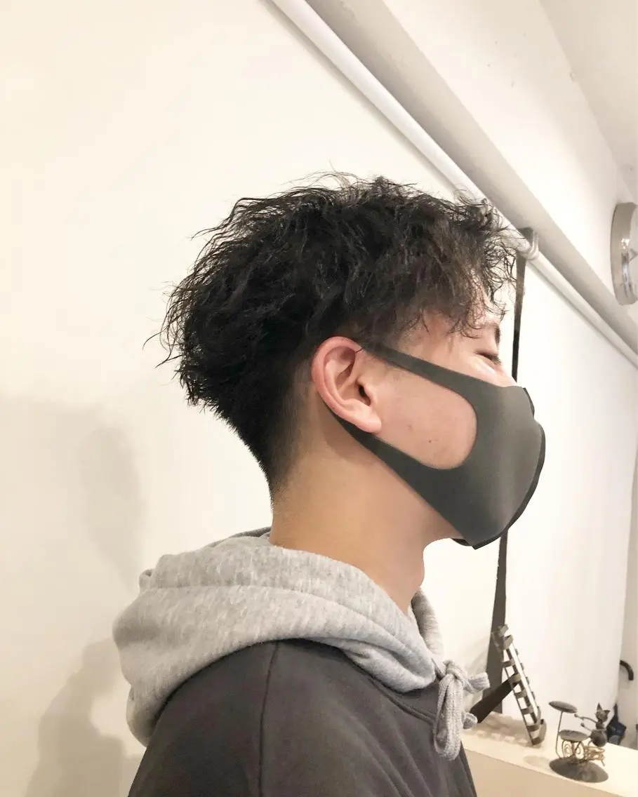 パーマ ヘアアレンジ メンズ カット パーマ トリートメント ヘアセット メンズ特化✂️栗原 侑也のヘアスタイル