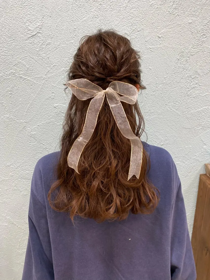 セミロング 卒業式のヘアスタイル 菜 摘のヘアスタイル