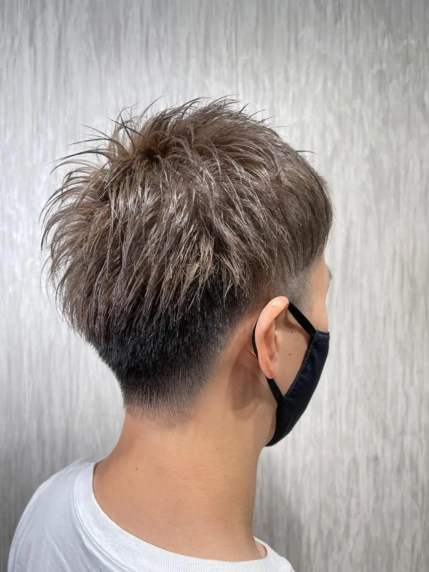 ショート カラー メンズ メンズショート 透明感カラー ショートヘア 髪質改善/ストレート /半個室/大岡輝己のヘアスタイル