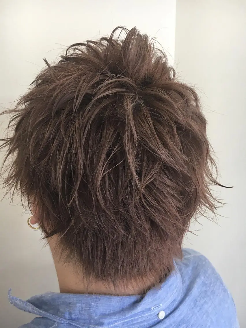 ショート カラー メンズ メンズハイトーン ベージュカラー ハイトーンカラー ヘアカラー 永井 大希のヘアスタイル