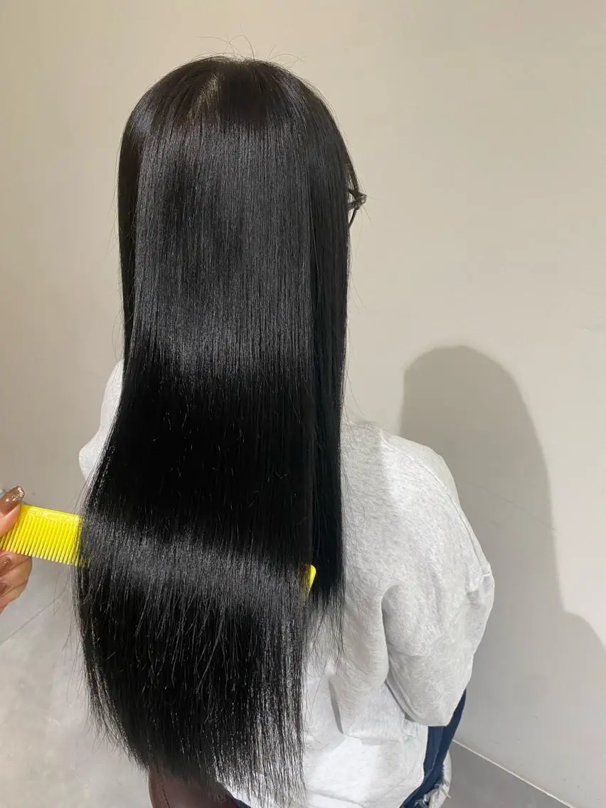 カラー 河原 亜樹のヘアスタイル