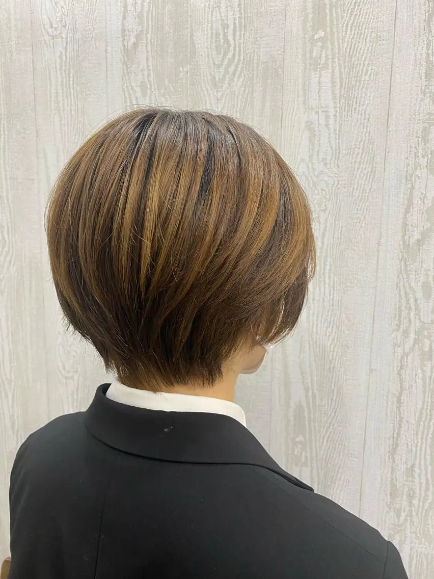 ショート カラー カット ヘアカラー トリートメント TELA HAIR 岩槻 高梨のヘアスタイル