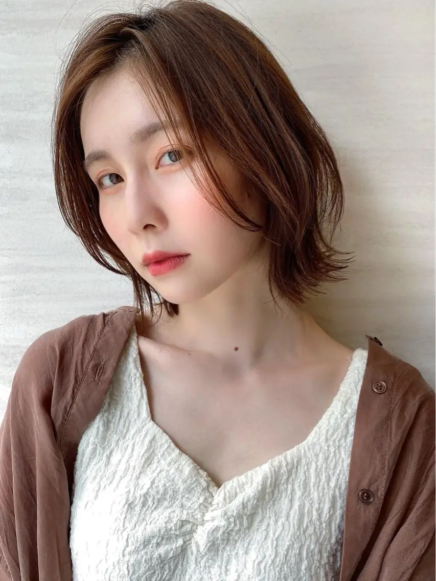 ショート カラー ボブレイヤー ボブ レイヤーカット 小顔カット ツヤ髪になりたい方へ 🩷柴田知亜希のヘアスタイル