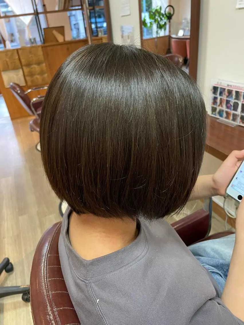ミディアム カット ヘアカラー chillout🌱 武田安未のヘアスタイル