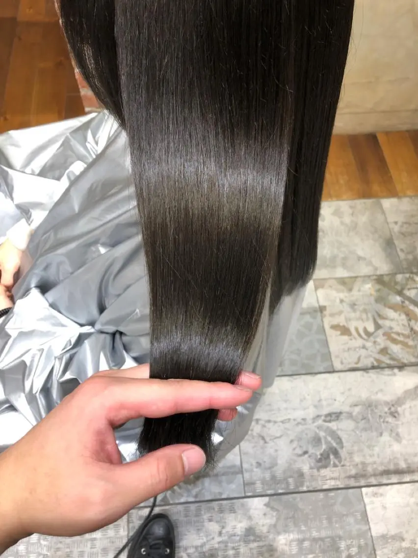 ロング カラー パーマ バレイヤージュ ブリーチ ケアブリーチ ダブルカラー ハイライトカラー カット ヘアカラー 縮毛矯正 トリートメント 銀座✨レイヤーカット 顔まわり/坂本亜裟海のヘアスタイル