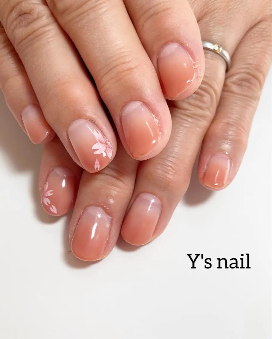 ネイル アートネイル 桜ネイル ジェルネイル パラジェル 手書きが得意🖌️ Y’s  nailのネイルデザイン