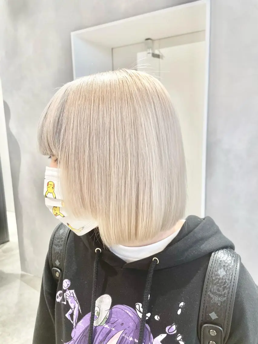 ショート カラー ベージュカラー ホワイトベージュ ヘアカラー トリートメント ヘアセット ハイトーン×レイヤー /遠藤将太のヘアスタイル