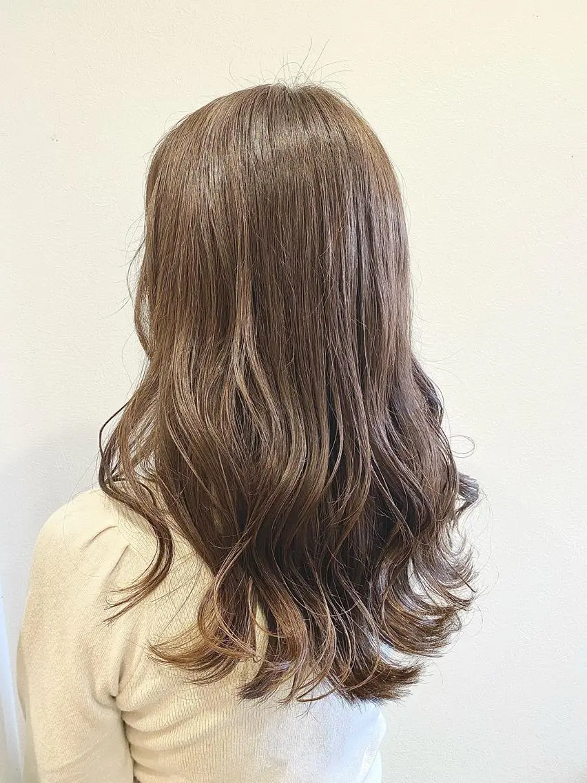 セミロング カラー ベージュカラー グレージュ マンツーマン/透明感 foi hairのヘアスタイル