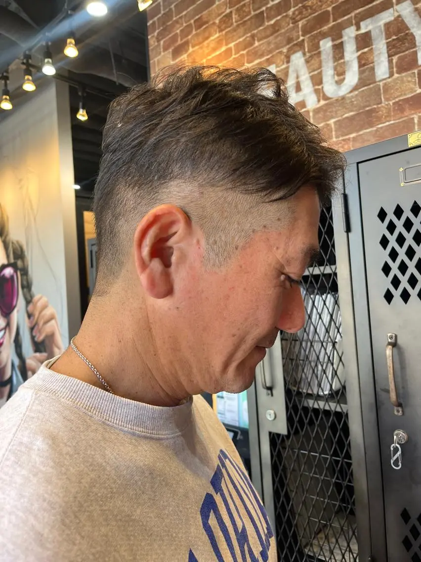 ショート カラー パーマ ヘアアレンジ メンズ キッズ ネイル マツエク・マツパ アイブロウ メンズブリーチ メンズハイライト メンズインナーカラー メンズ韓国風 ブリーチ 久木原 ゆりのヘアスタイル