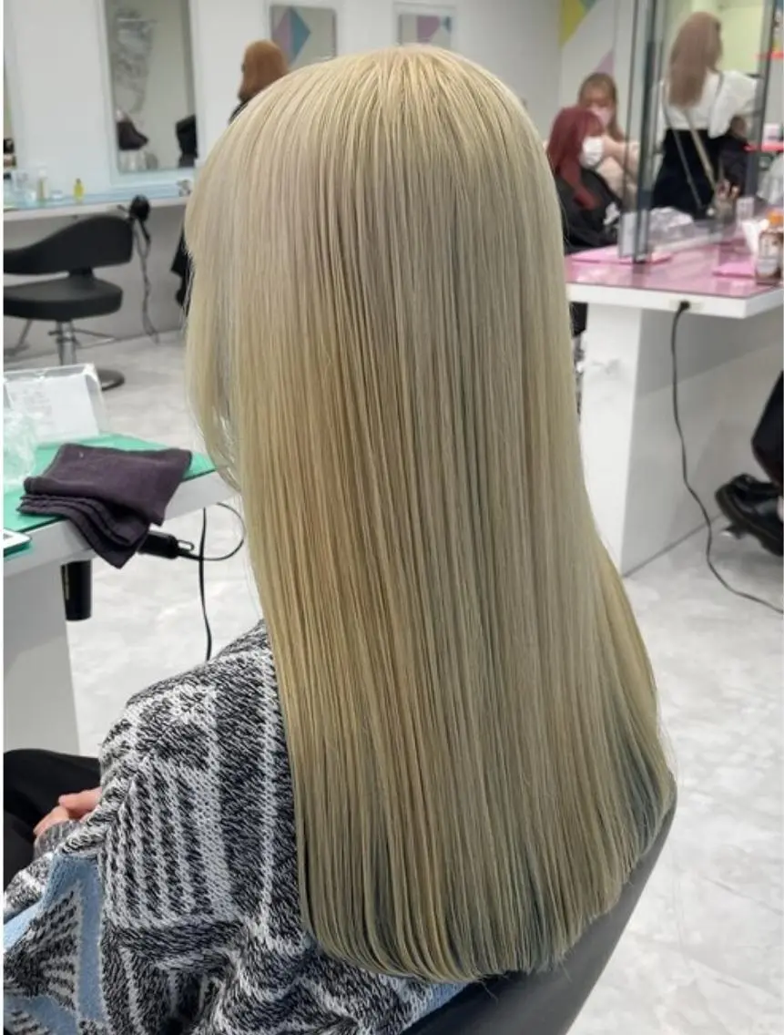 ロング カラー デザインカラー 🌈カラーとエクステ 専門店🌈のヘアスタイル