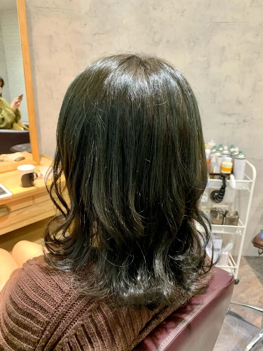 ミディアム 中川歩 髪質改善 ツヤカラー【横浜】のヘアスタイル
