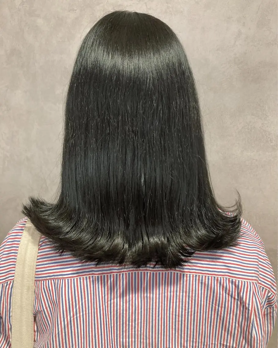 ミディアム カラー カット ヘアカラー トリートメント ヘッドスパ スキバサミを使わない カット🌼唯🌼のヘアスタイル