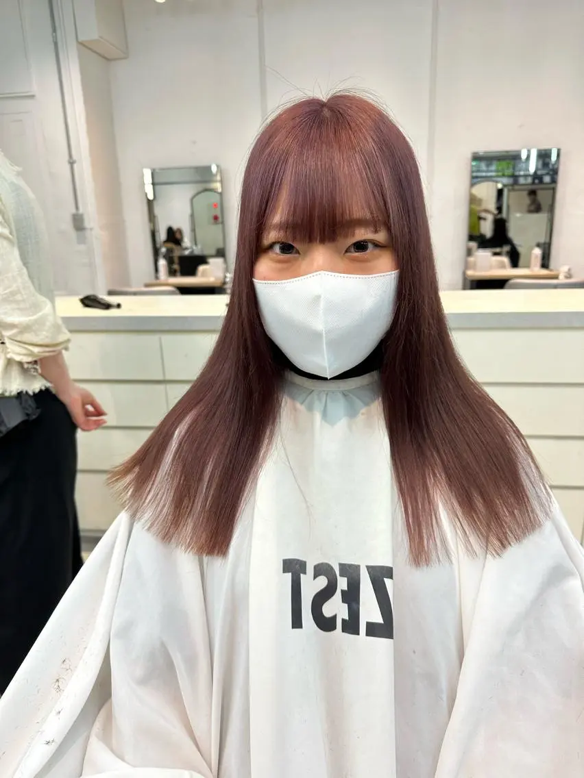 ロング カラー ヘアアレンジ ベージュカラー ピンクカラー ピンクベージュ ハイトーン特化 pepe🎀のヘアスタイル