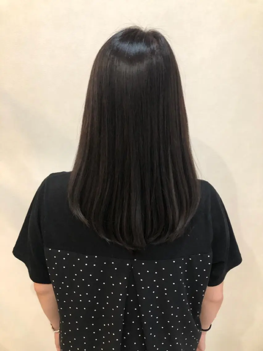 ミディアム パーマ カット ヘアカラー 縮毛矯正 トリートメント 佐々木 政徳のヘアスタイル