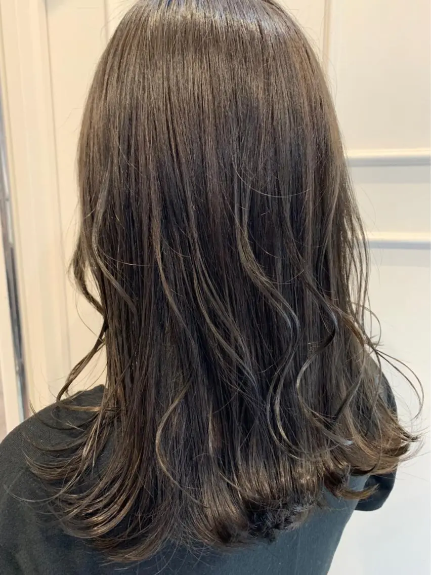 ミディアム カラー アッシュ ベージュカラー 🫟Blanco🫟 Color&Careのヘアスタイル