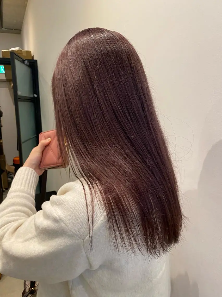 ロング カラー ブリーチ ラベンダーカラー やました もえかのヘアスタイル
