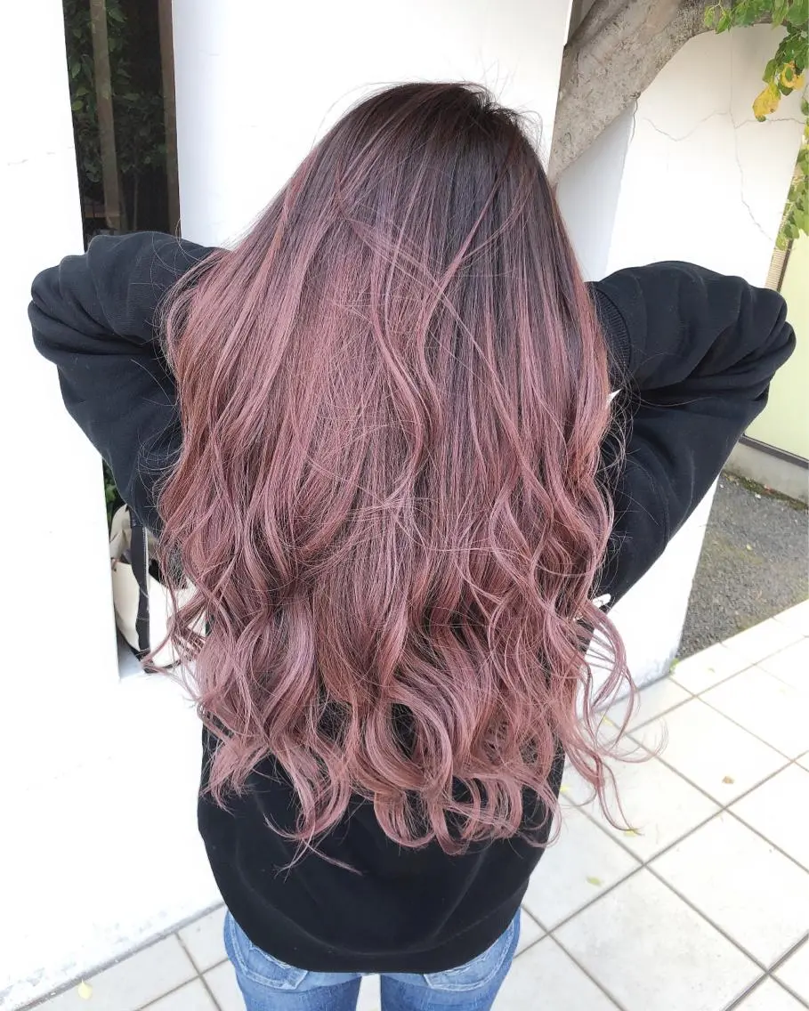 ロング ヘアカラー 具志 正太のヘアスタイル