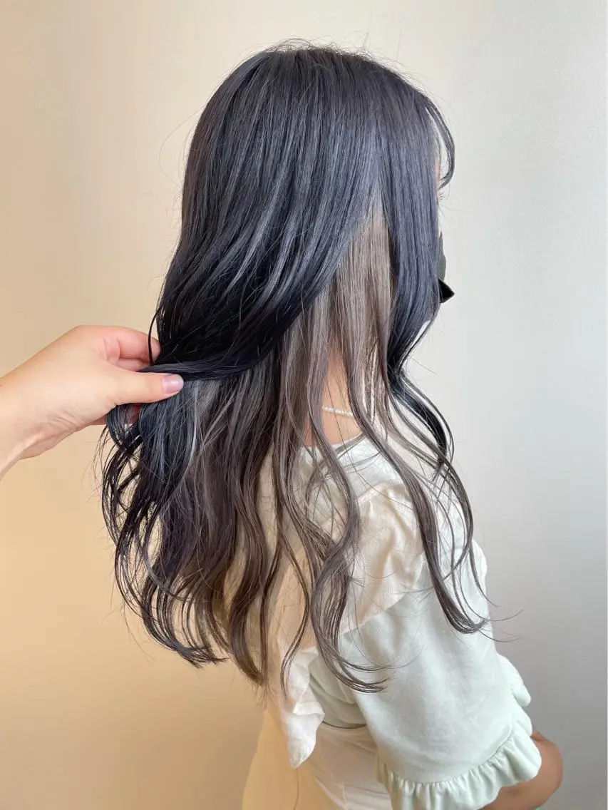 ロング カラー ヘアアレンジ ヘアカラー トリートメント ayumi🌈 インナーカラー🌈のヘアスタイル