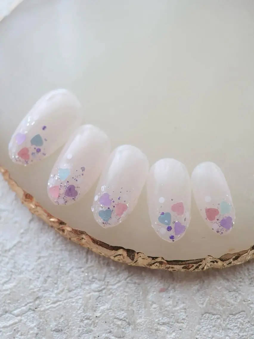 青木 綾子のネイルデザイン