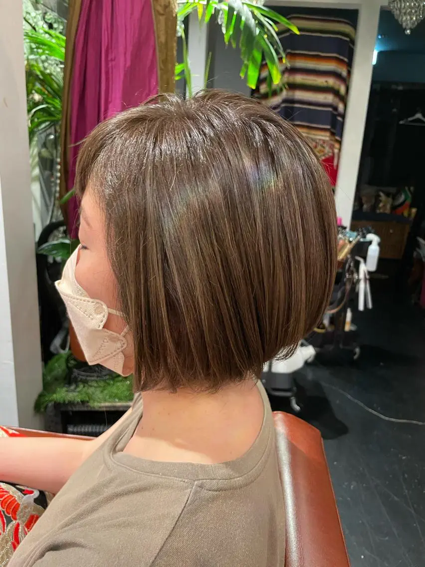 ショート ヘアカラー 五十嵐 舞のヘアスタイル