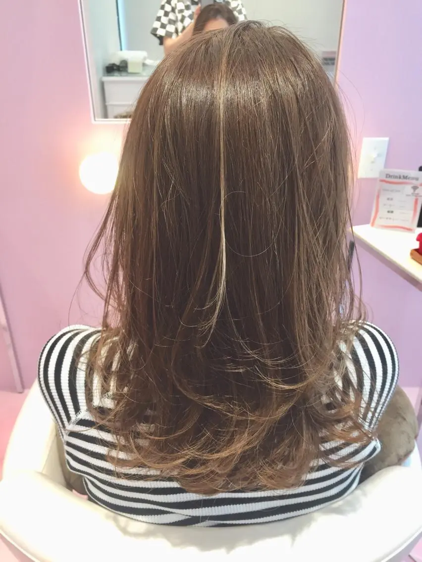 セミロング ヘアカラー トリートメント 所渉/韓国レイヤー /ウルフカットのヘアスタイル