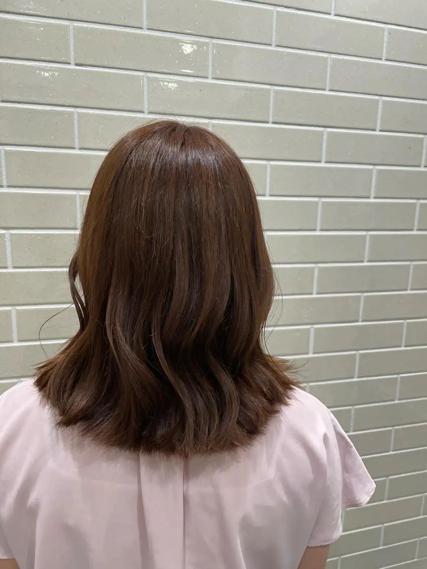 ミディアム 齋藤 真子のヘアスタイル